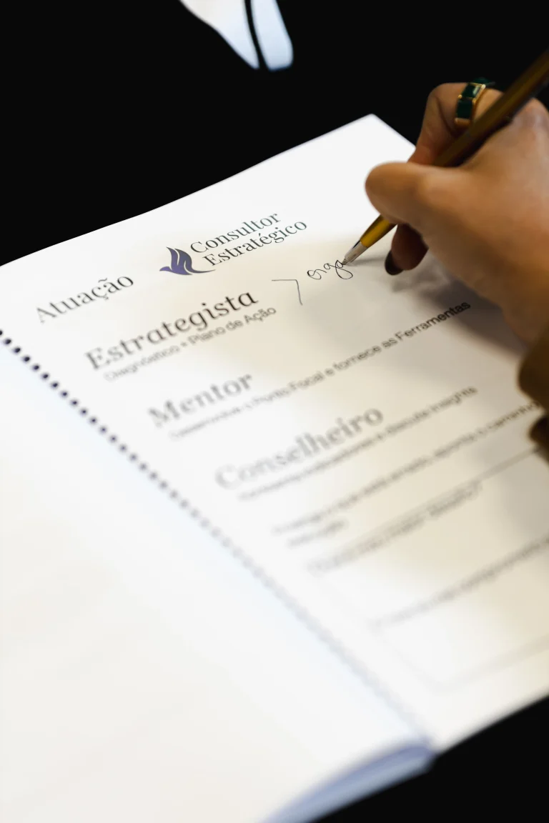 Caderno com método estruturado de consultoria estratégica