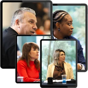 Profissionais em sessão de consultoria estratégica